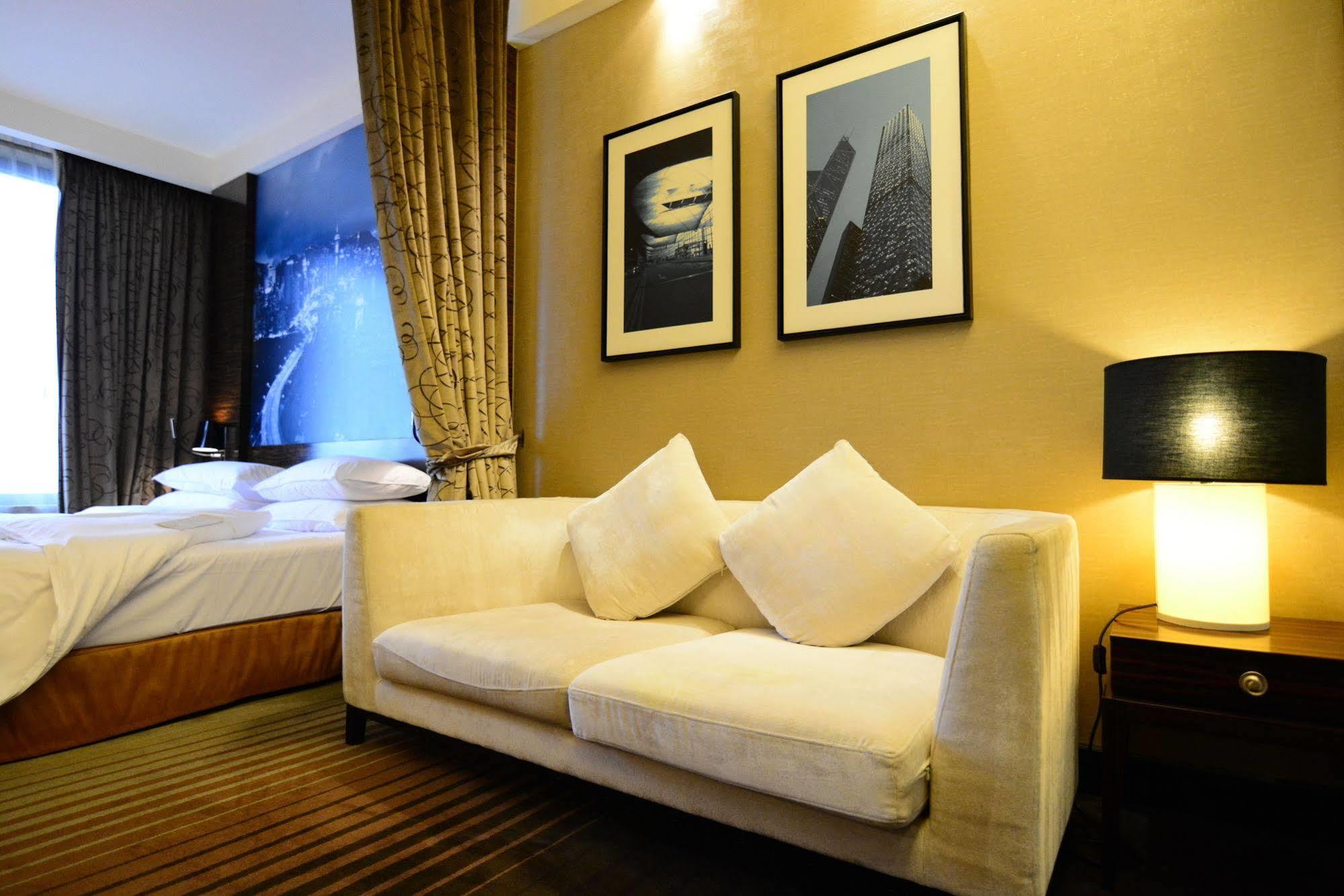 Hotel Harbour Grand