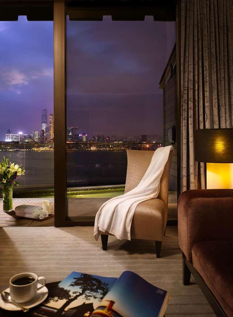 Harbour Grand Hongkong